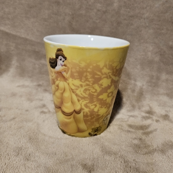 Disney Princess Beauty and the Beast Belle Ceramic Character Coffee Tea Mug - Picture 2 of 6